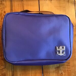 NWT  Men’s blue Royal Caribbean Toiletry Bag with Silver Logo